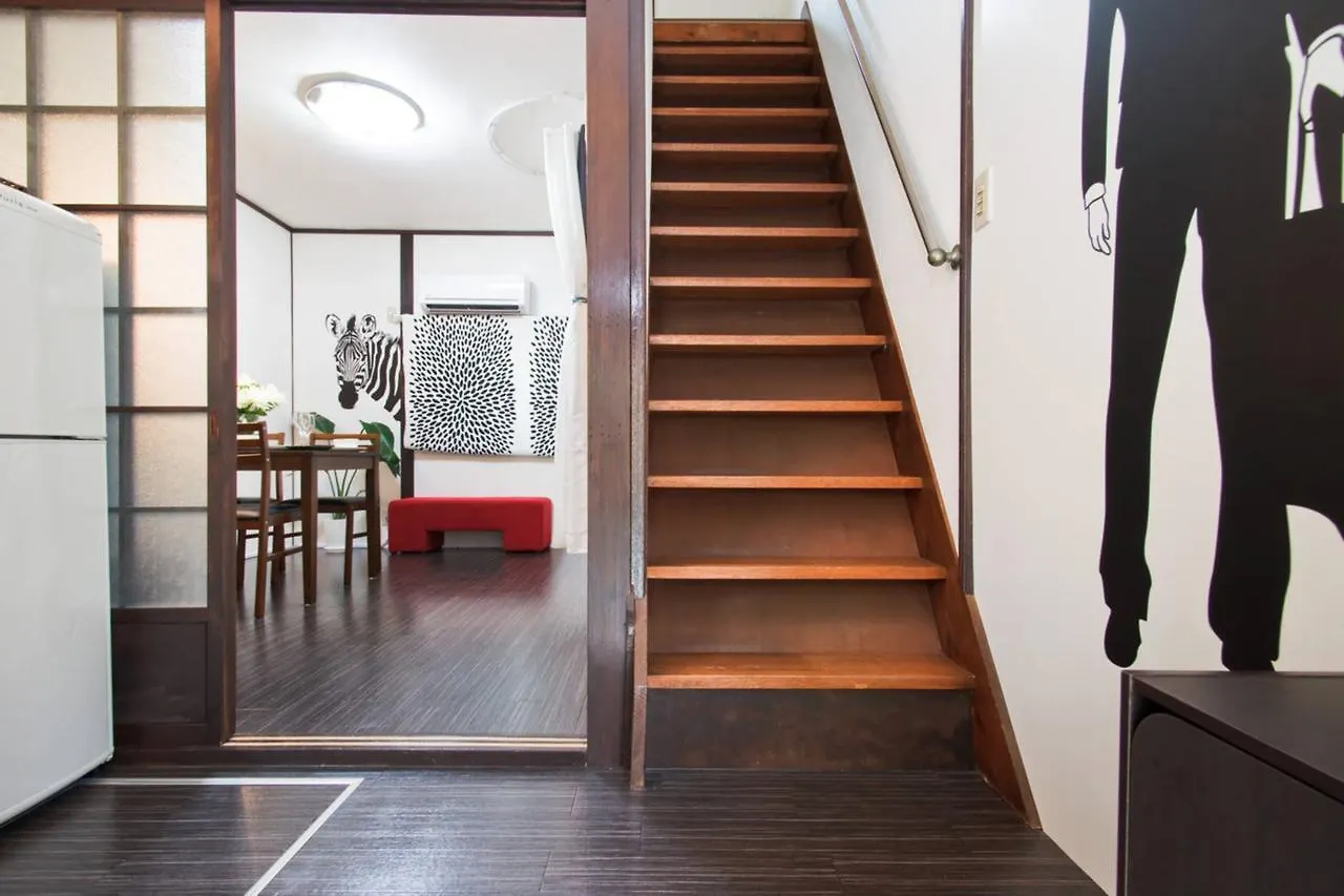 Zebrahouse Dekijima Villa Osaka