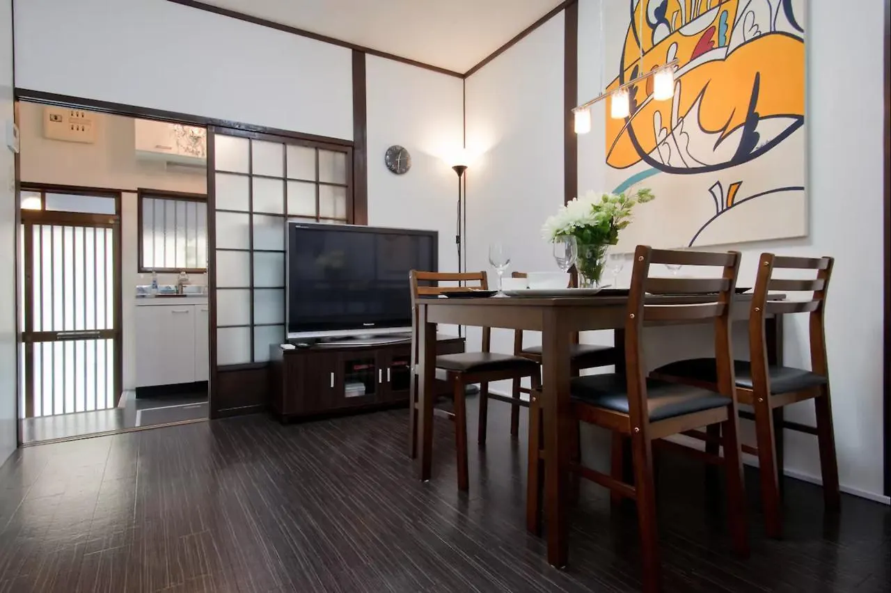 Ferienhaus Villa Zebrahouse Dekijima Ōsaka